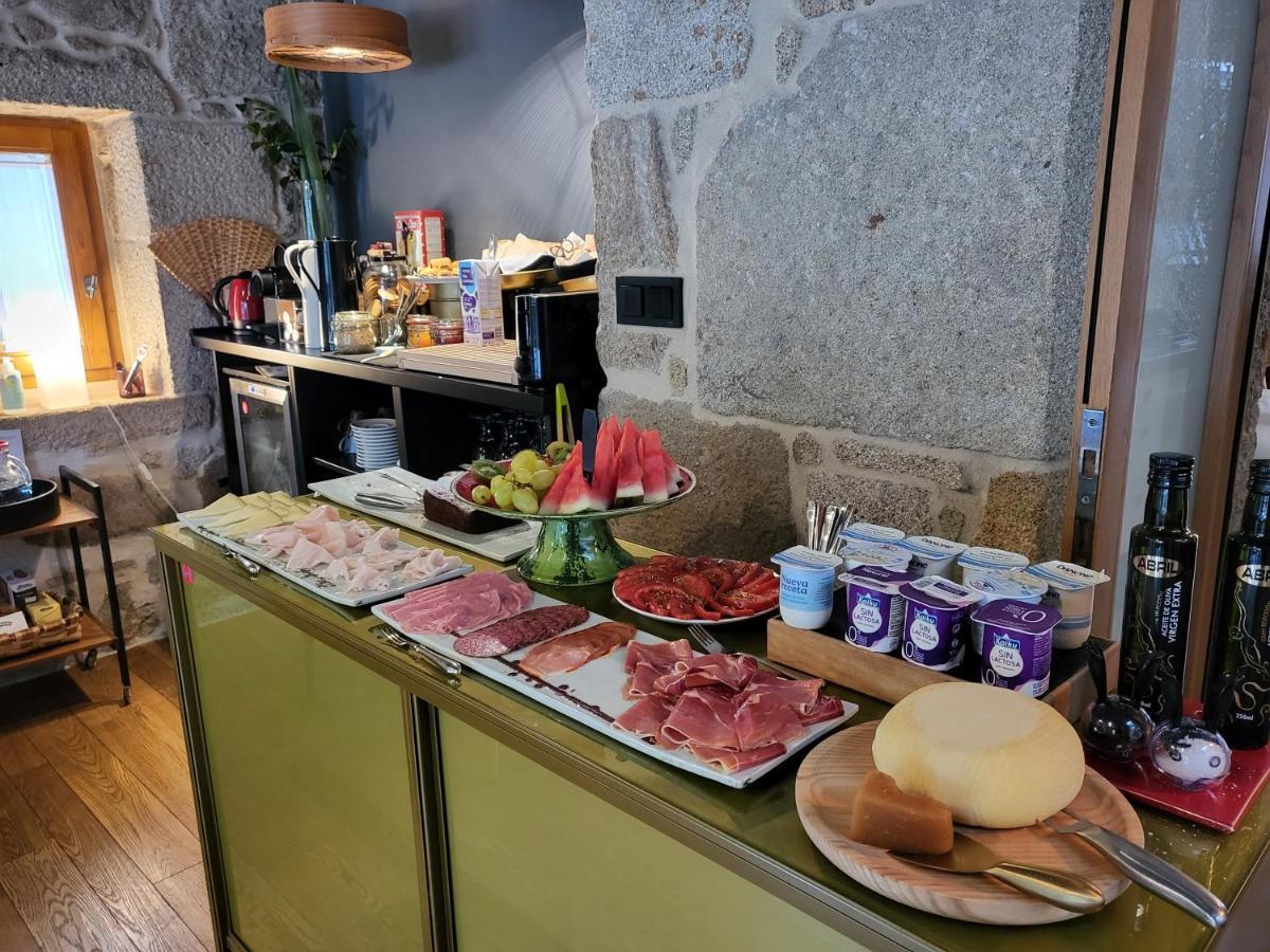 Pensjonat Os Lambrans Padrón Zewnętrze zdjęcie